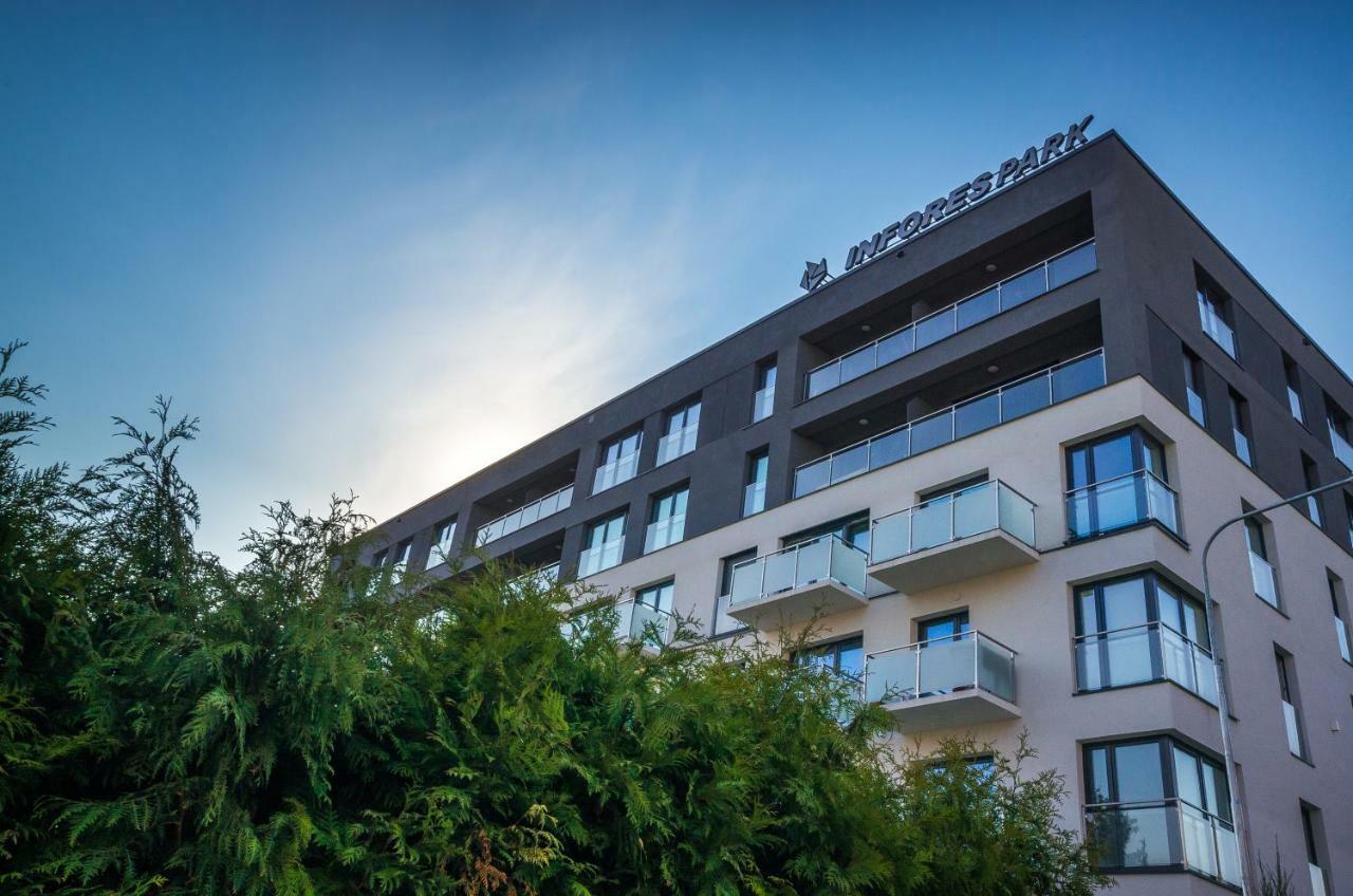 Apartamenty I Pokoje Inforespark Przemyśl Eksteriør billede
