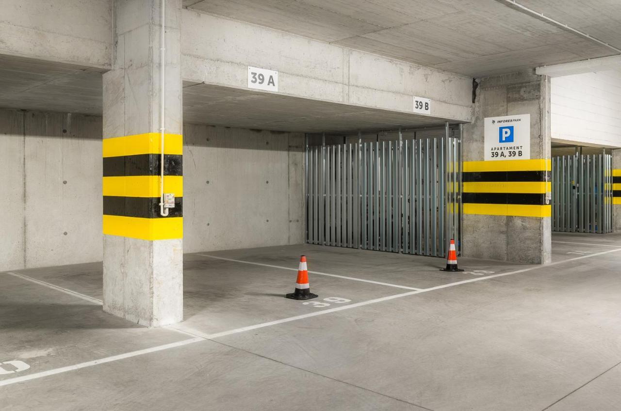Apartamenty I Pokoje Inforespark Przemyśl Eksteriør billede