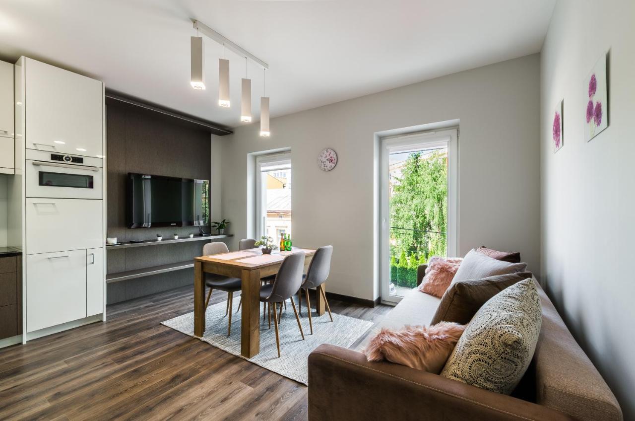 Apartamenty I Pokoje Inforespark Przemyśl Eksteriør billede